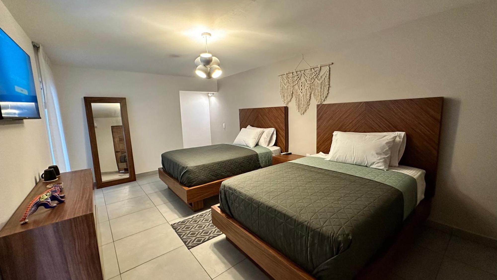 Hotel Boutique Villa Escondida, A Pasos De Lo Mejor En Tlaquepaque Dış mekan fotoğraf